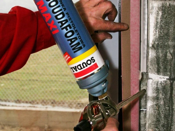 ПЕНА ЛЕТНЯЯ (70) 12*870МЛ МОНТАЖНАЯ SOUDAL